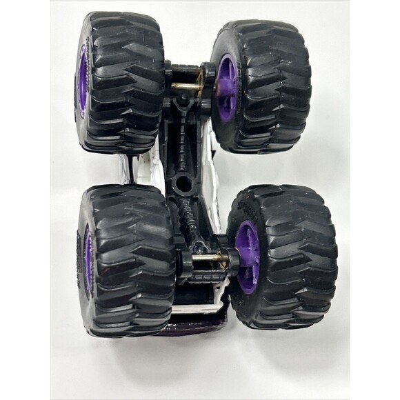 Adventure Force Monster Rig Truck Purple Skull - Picture 8 of 8